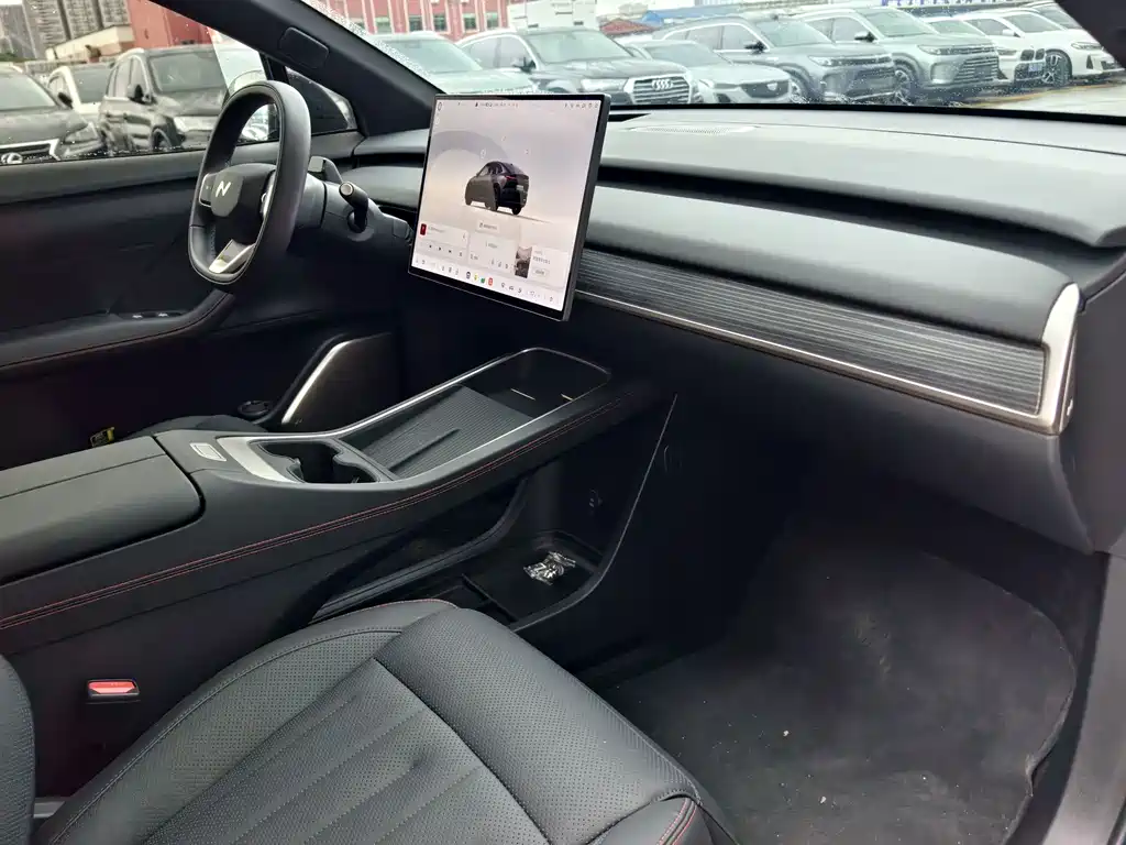 Onvo L60 2025 60kWh