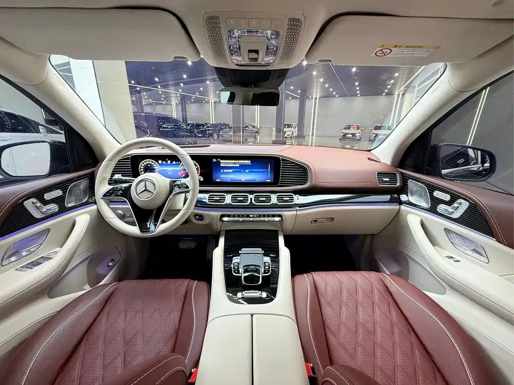 Mercedes-Benz GLS — миниатюра 19