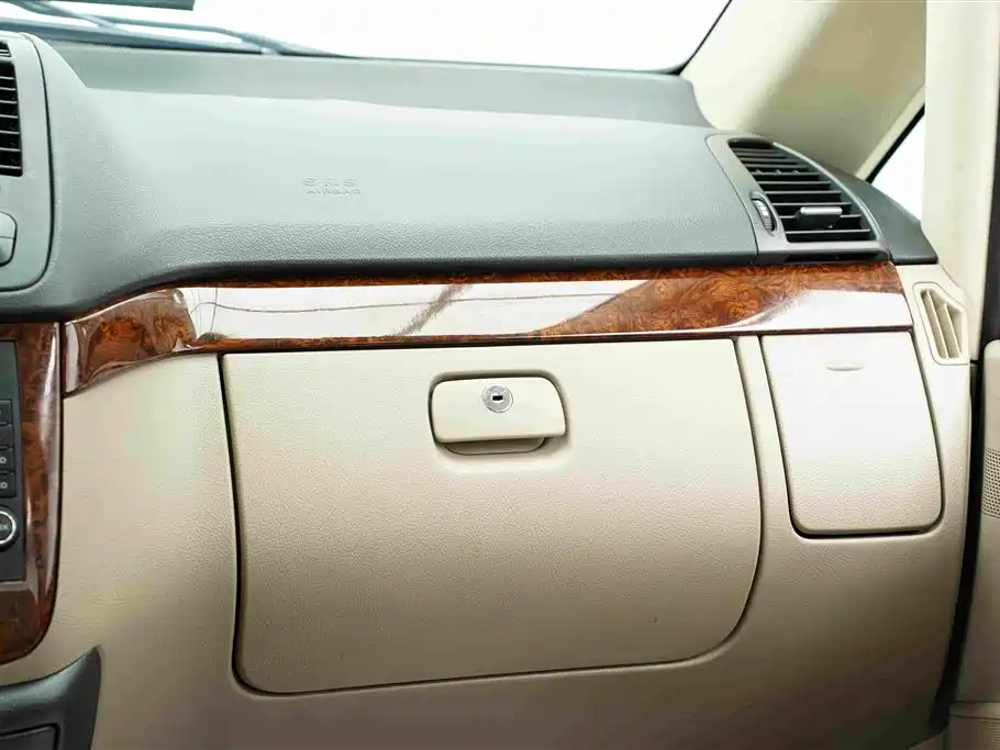 Mercedes-Benz Viano — миниатюра 30