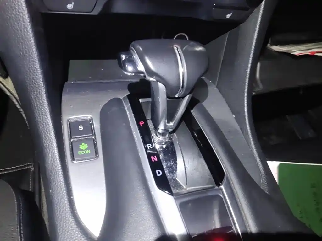 Honda Avancier — миниатюра 7