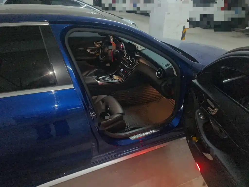 Mercedes-Benz C-Class — миниатюра 20