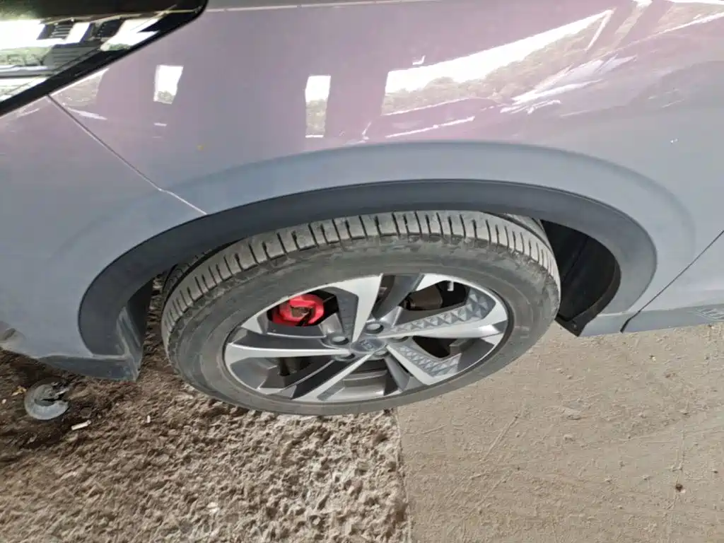 Geely Binyue — миниатюра 23