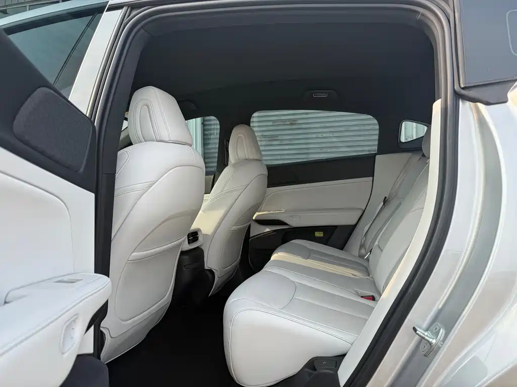 XPeng G6 — миниатюра 5