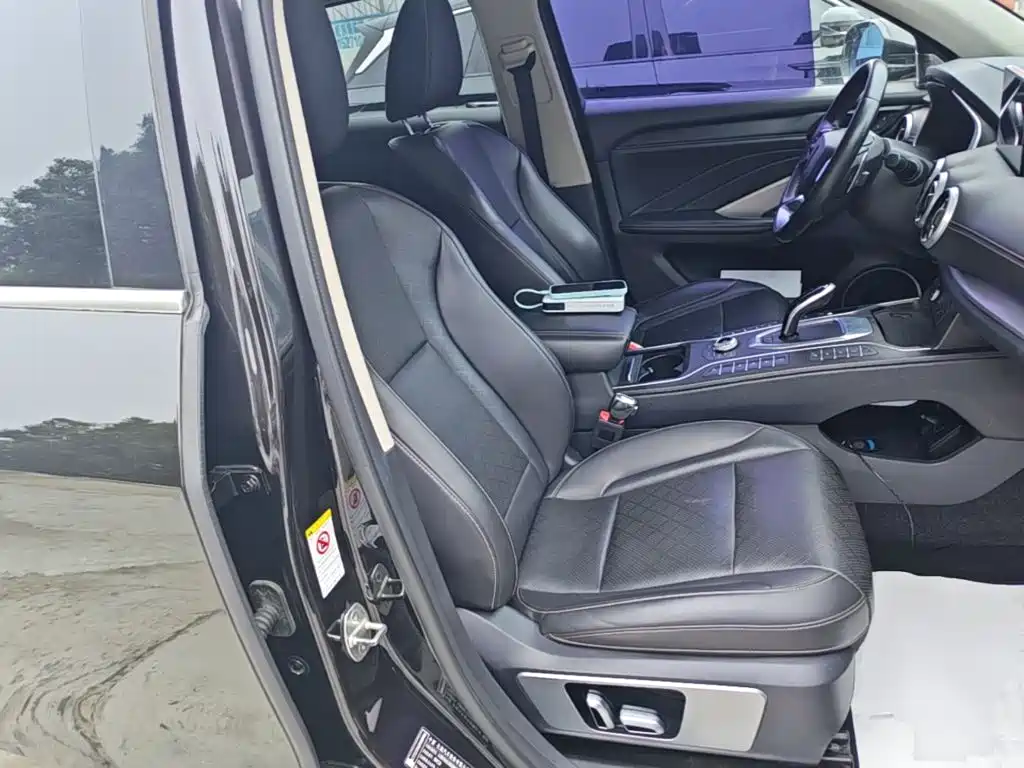 Wey Wey VV6 — миниатюра 25