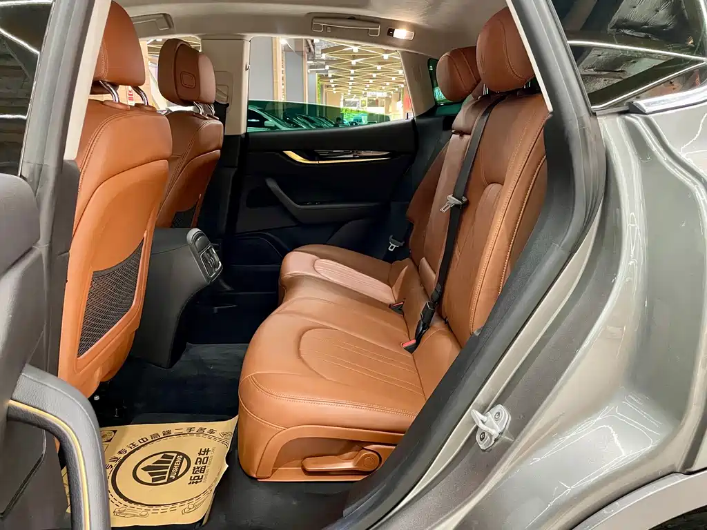 Maserati Levante — фотографии объявления, Фото 12