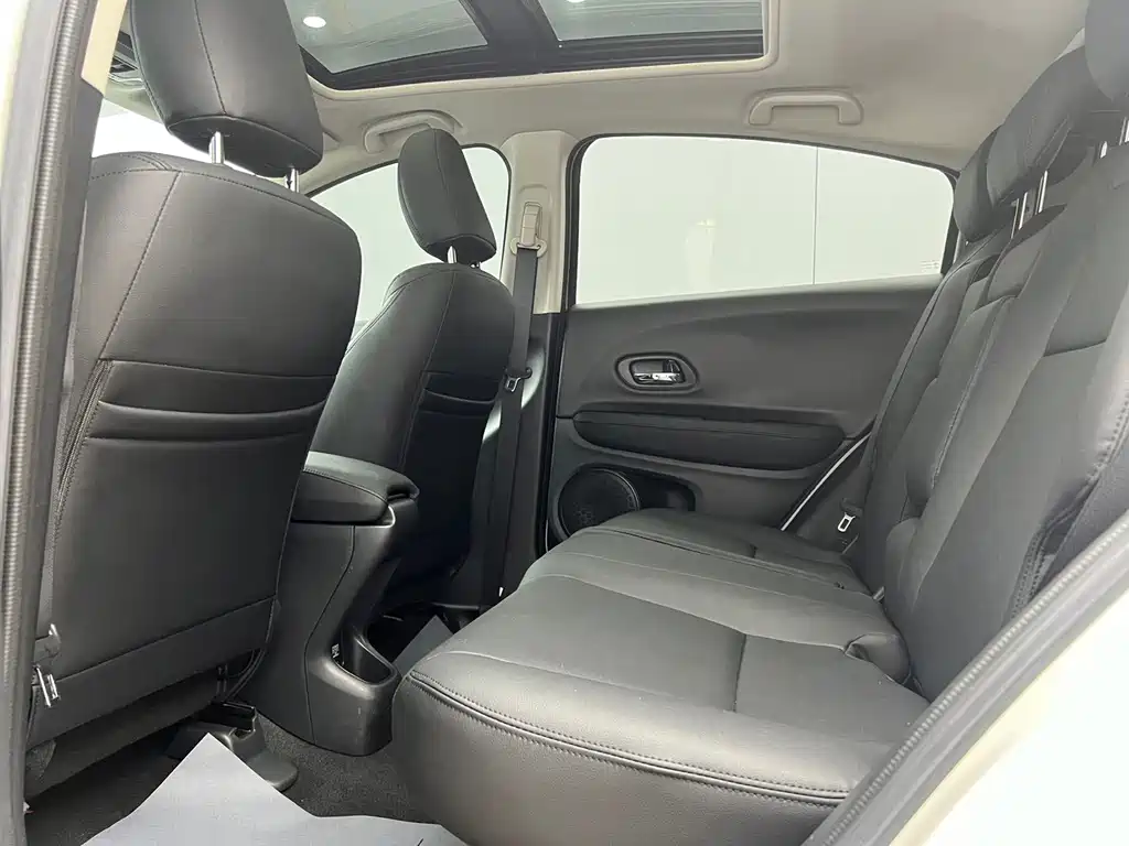 Honda Vezel — миниатюра 8