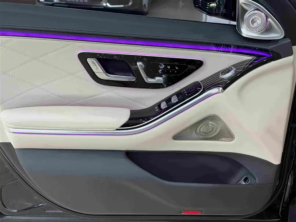 Mercedes-Benz S-Class — миниатюра 10