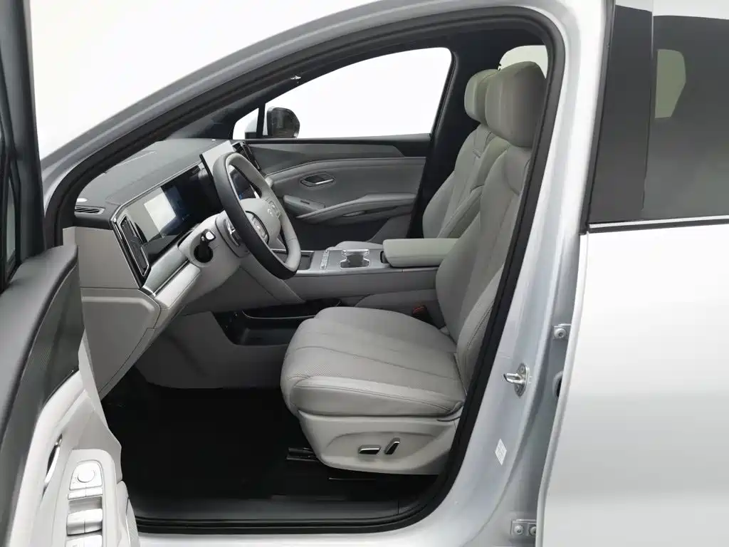 BYD Song Ultra — миниатюра 10