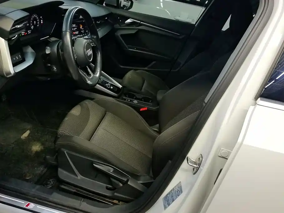 Audi A3 — миниатюра 9