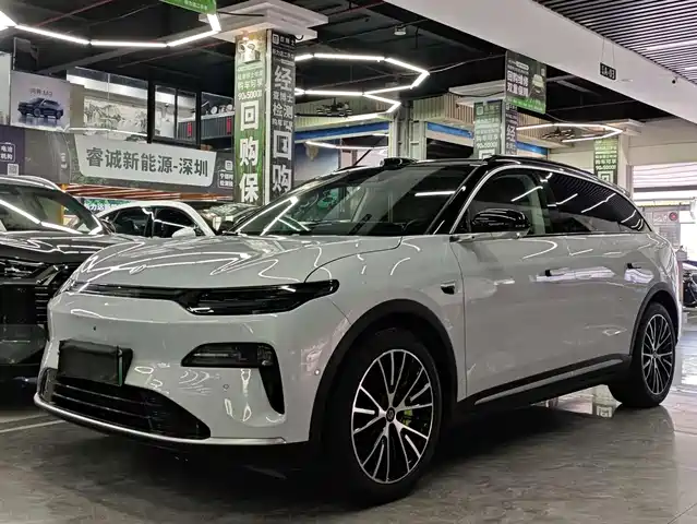 2025 Leapmotor C11