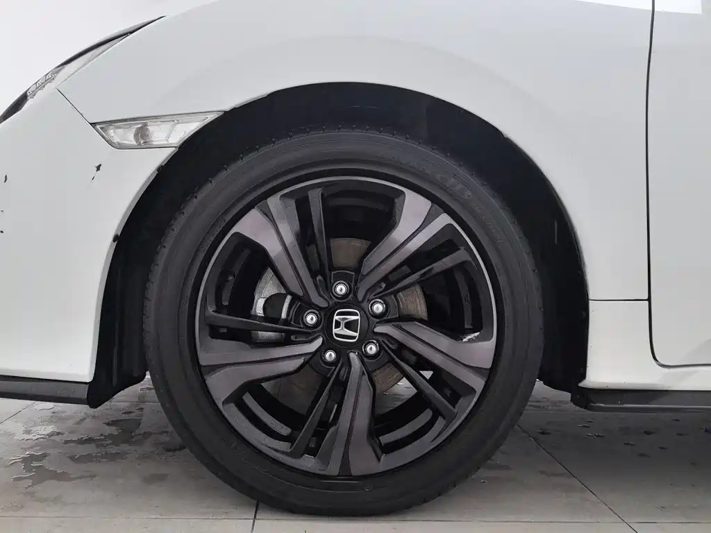 Honda Civic — миниатюра 17