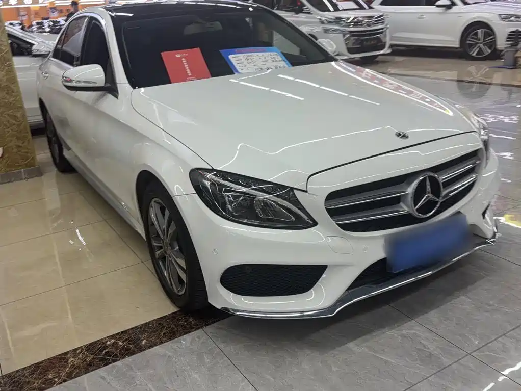 Mercedes-Benz C-Class — миниатюра 7