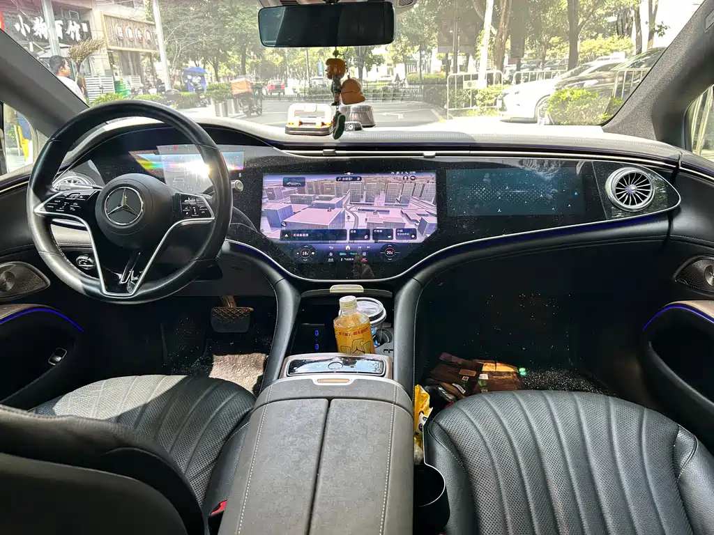 Mercedes-Benz EQS — миниатюра 12