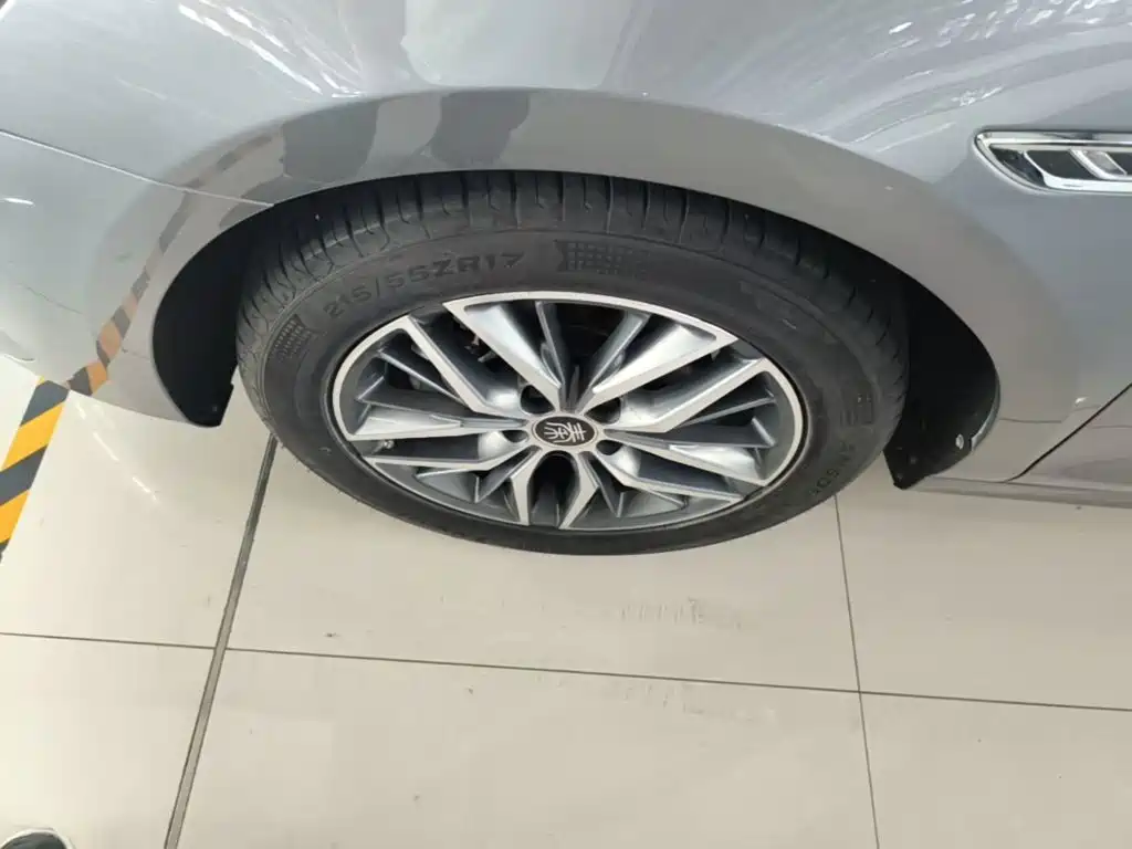 BYD Qin PLUS — миниатюра 23
