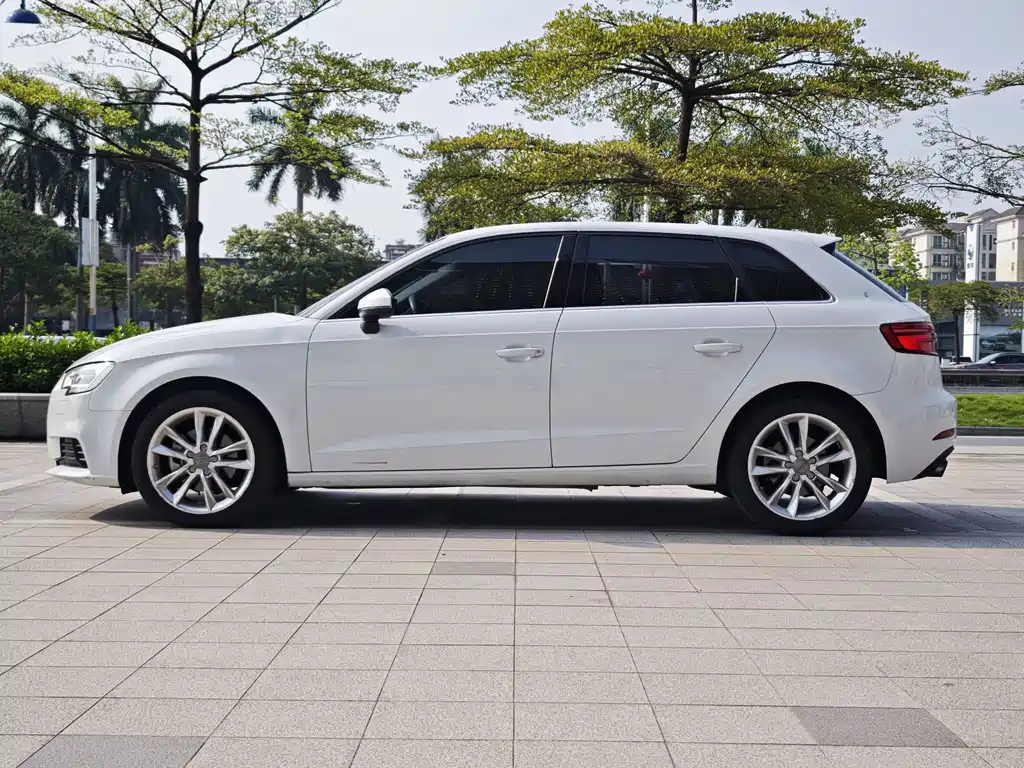 Audi A3 — миниатюра 9