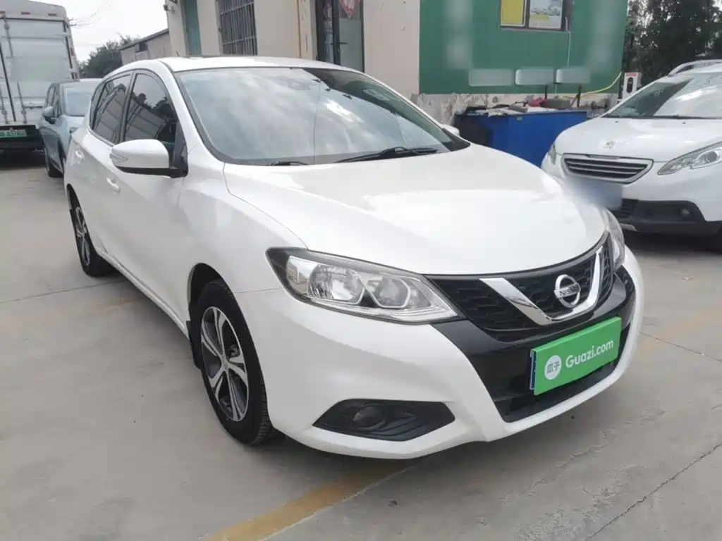 Nissan Tiida — миниатюра 4