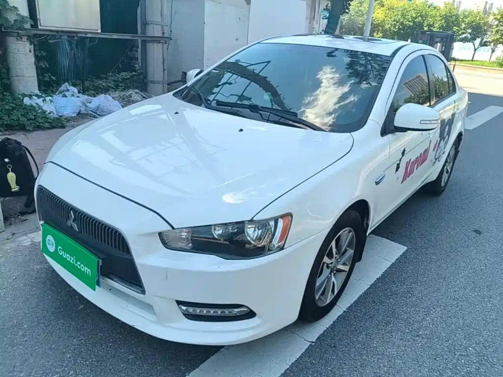 Mitsubishi Lancer EX
