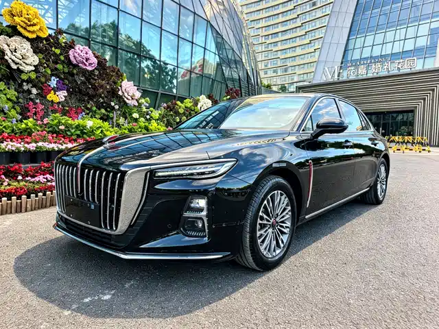 2024 Hongqi H5