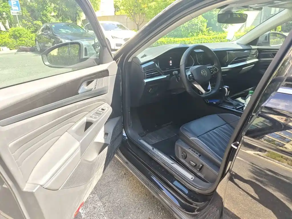 Volkswagen Passat — миниатюра 14