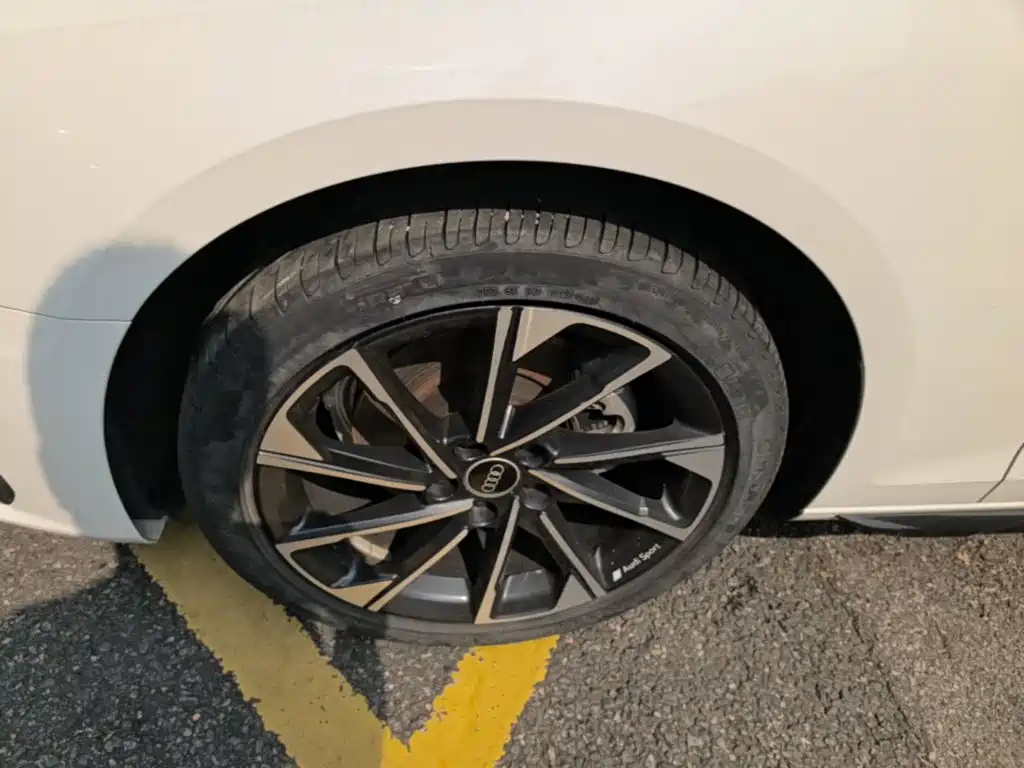 Audi A4L — миниатюра 23