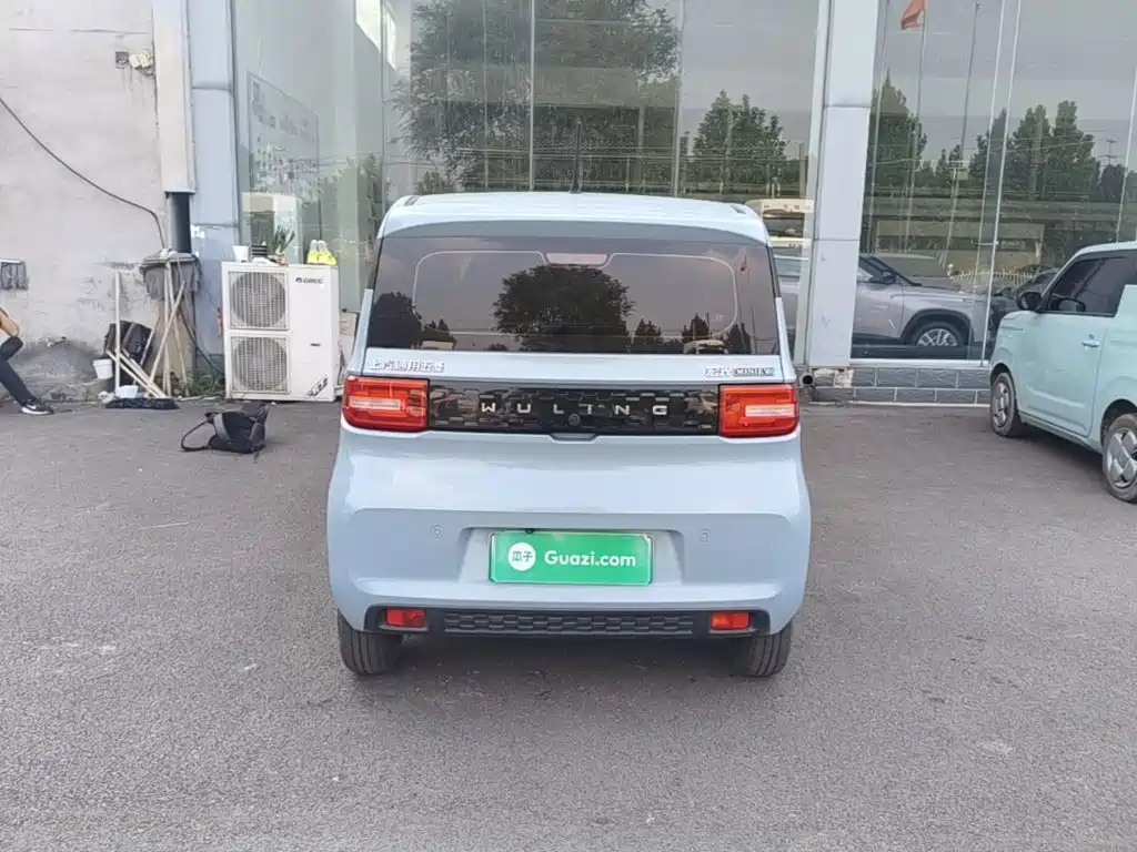 Wuling MINIEV — миниатюра 6
