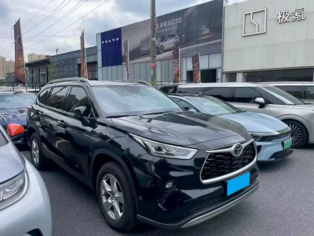 Toyota Highlander — миниатюра 3