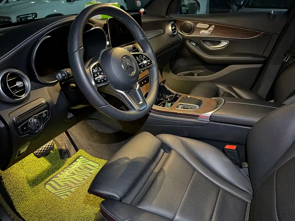 Mercedes-Benz GLC — миниатюра 3