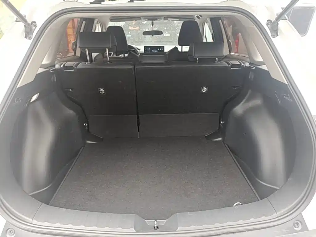 Toyota Frontlander — миниатюра 19