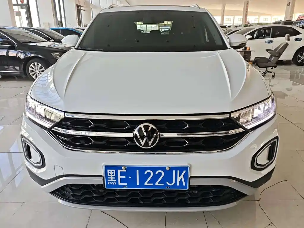 Volkswagen T-Roc — миниатюра 3