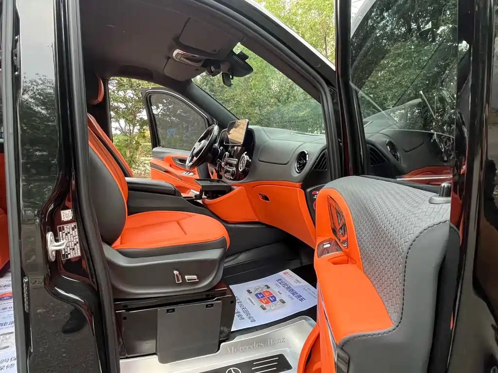 Mercedes-Benz Vito — миниатюра 17