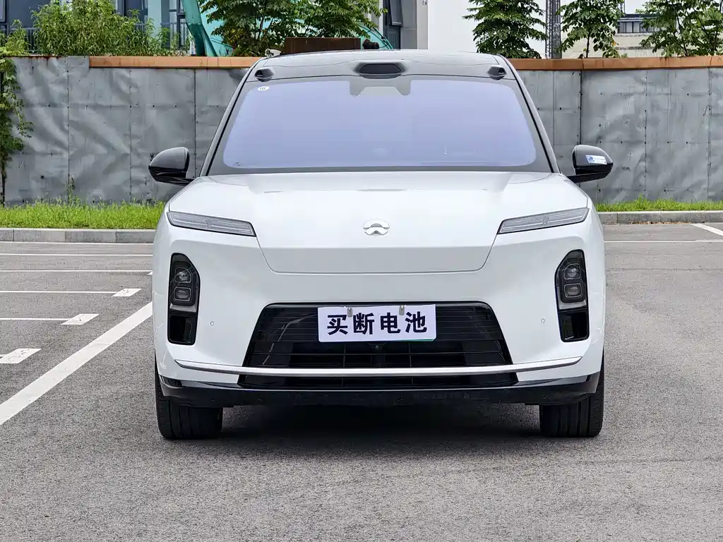 NIO ES8 — миниатюра 2