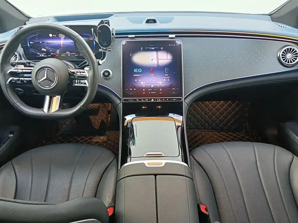 Mercedes-Benz EQE — миниатюра 8