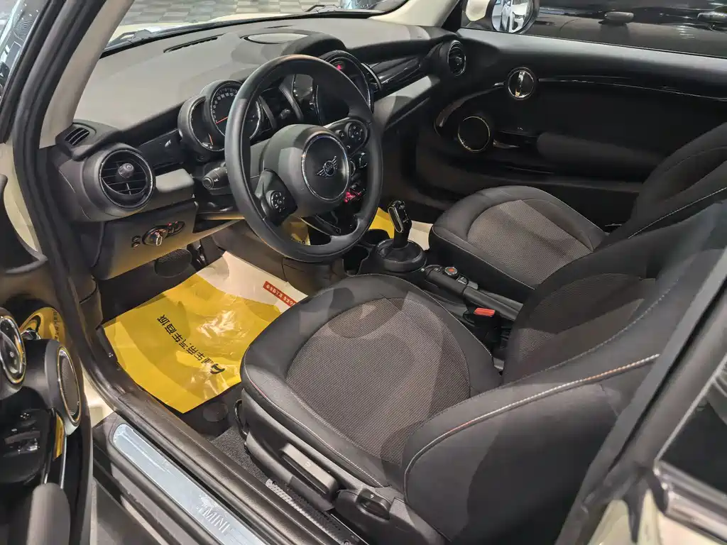MINI Mini — миниатюра 6
