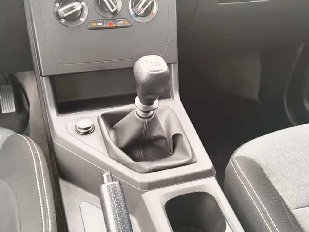 Wuling Hongguang PLUS — миниатюра 14