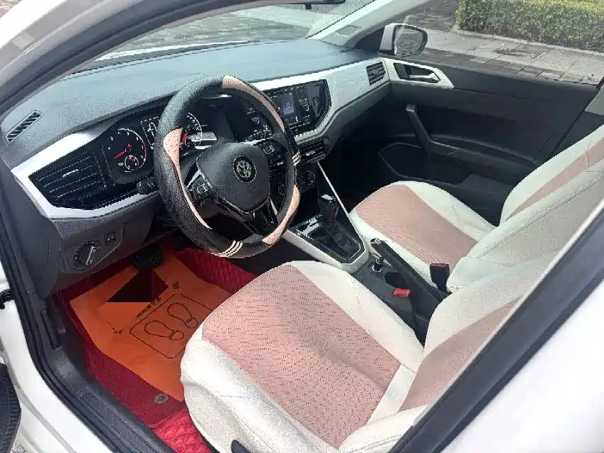 Volkswagen Polo 2021 Plus 1.5L AT
