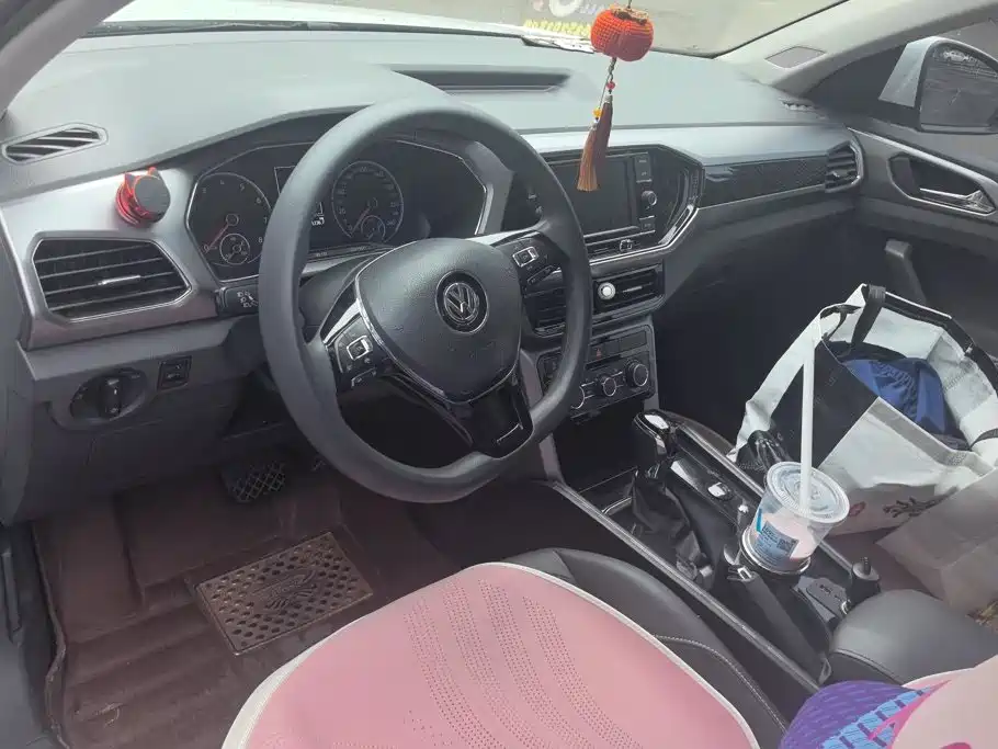Volkswagen T-Cross — миниатюра 12
