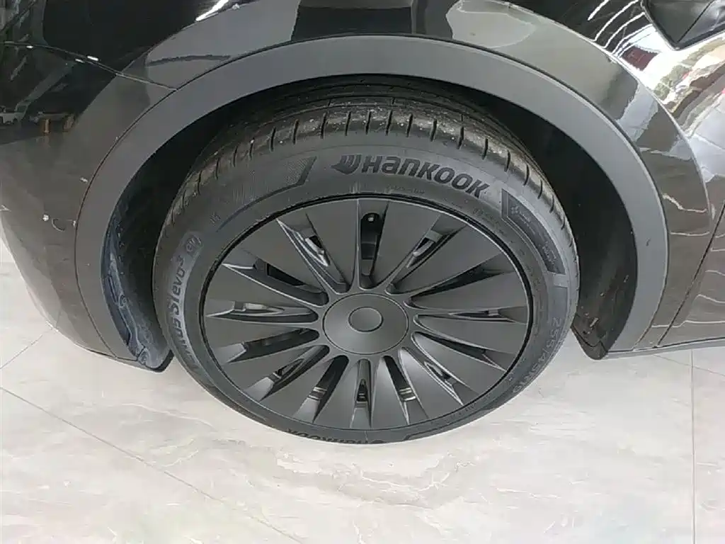 Tesla Model Y — фотографии объявления, Фото 23