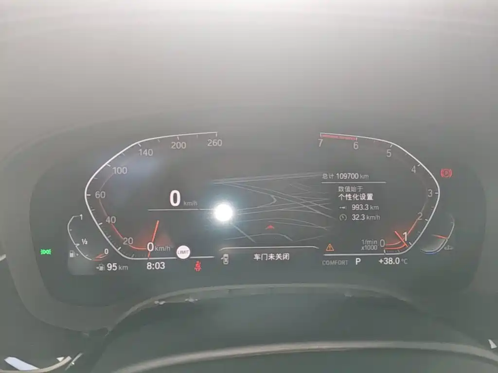 BMW 5 Series — миниатюра 12