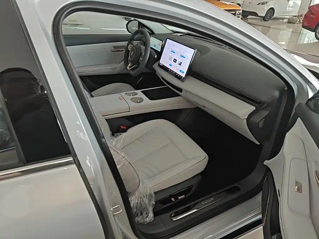 Baojun Xiangjing — миниатюра 25