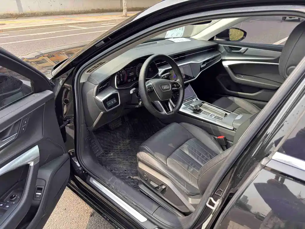 Audi A6L — миниатюра 4