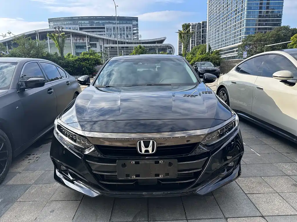 Honda Accord — миниатюра 2