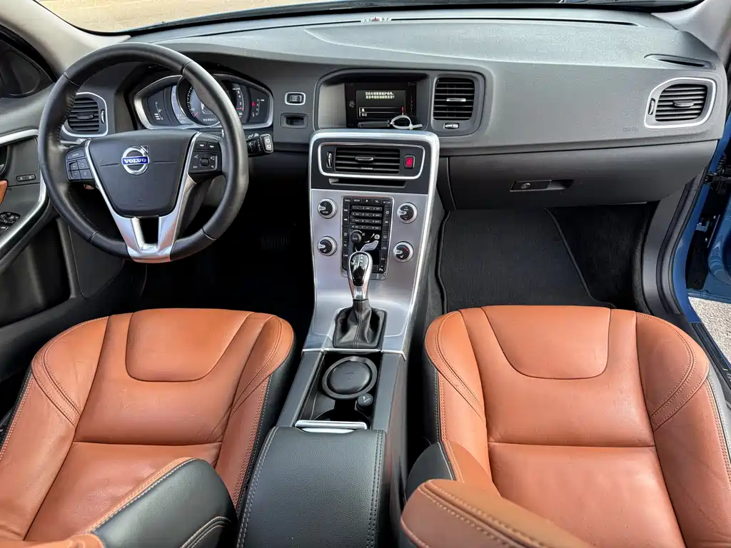 Volvo V60 — миниатюра 15