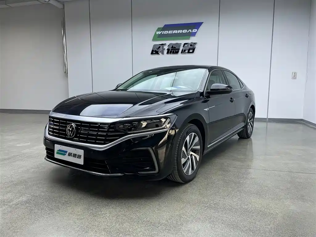 VOLKSWAGEN PASSAT NEW ENERGY