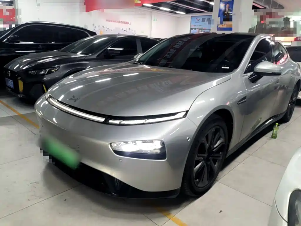 XPeng P7