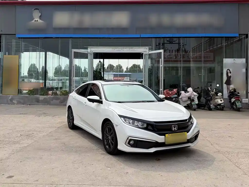 Honda Civic — миниатюра 9