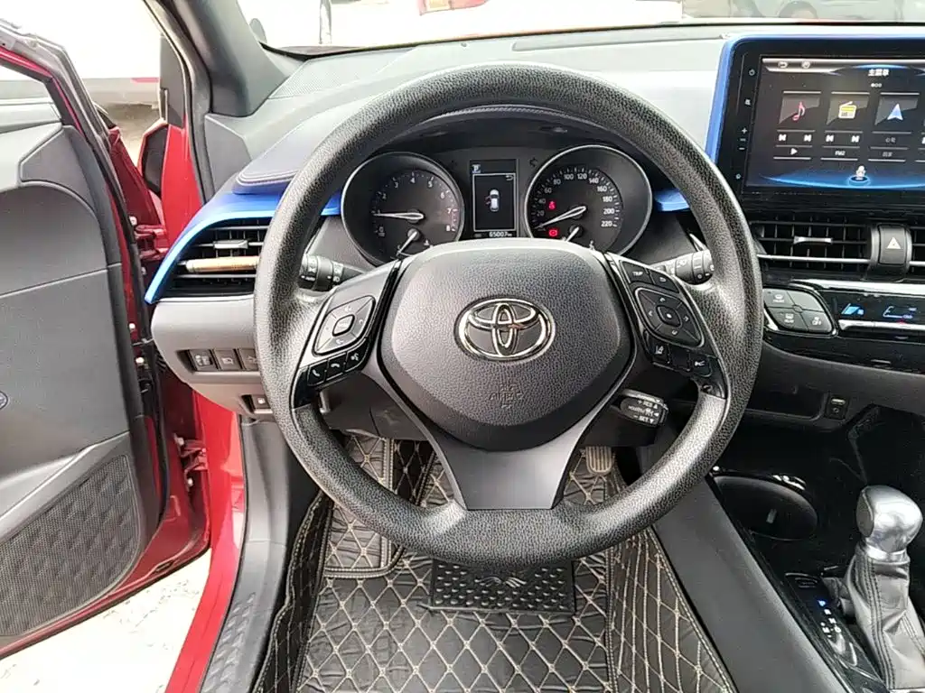 Toyota C-HR — миниатюра 11