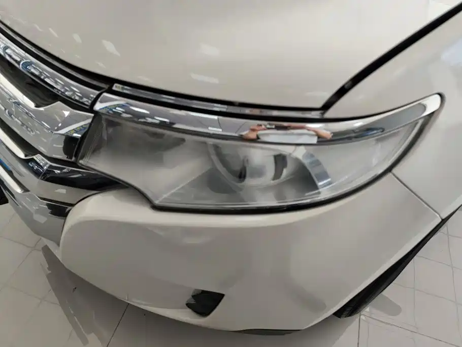 Ford Edge (Import) — миниатюра 5