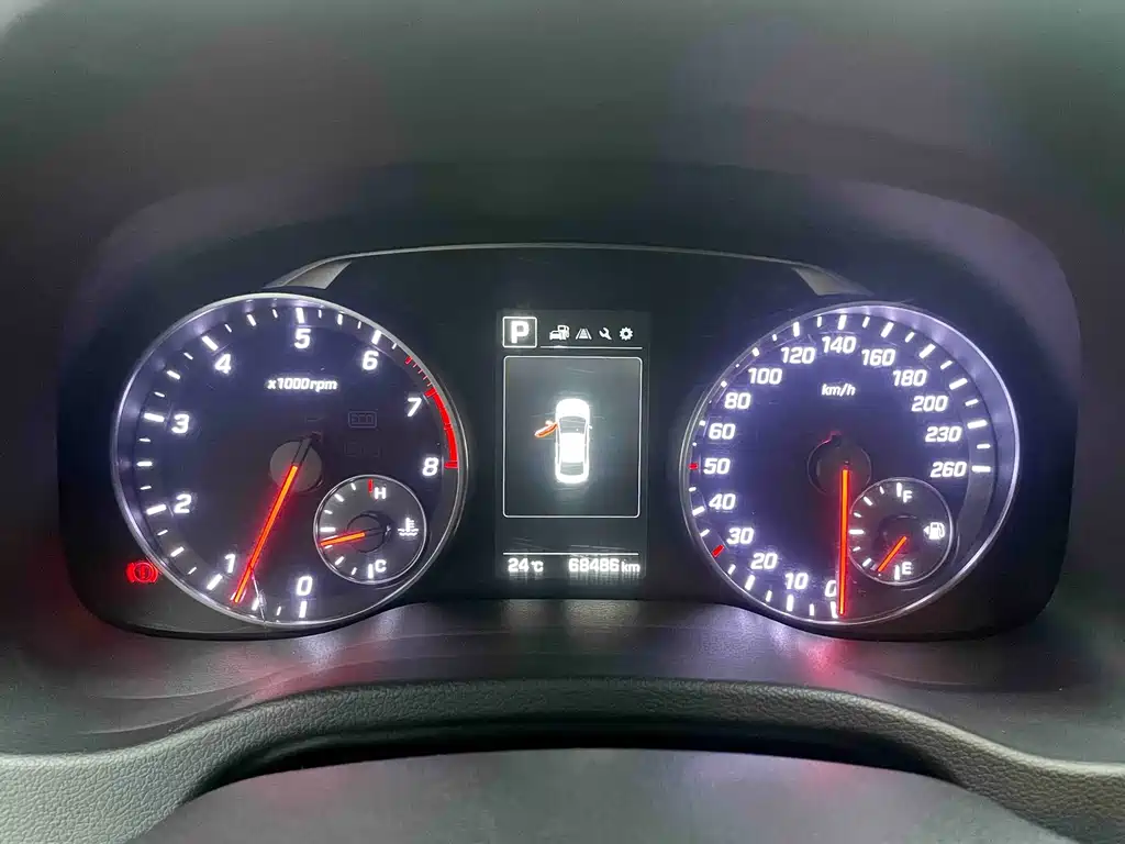 Hyundai Elantra 1.4T DCT Dazzle Dynamic Flagship Type, фото 7
