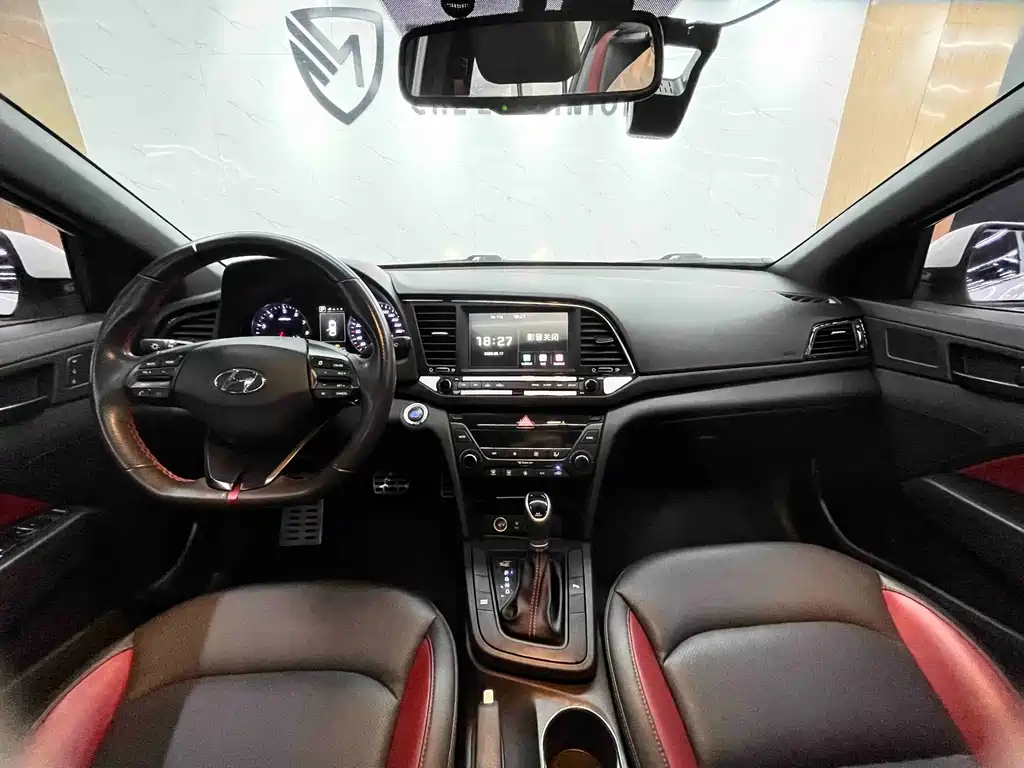Hyundai Elantra 1.4T DCT Dazzle Dynamic Flagship Type, фото 11