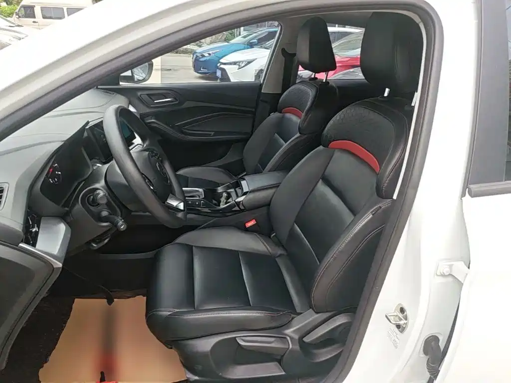 MG MG5 — миниатюра 15